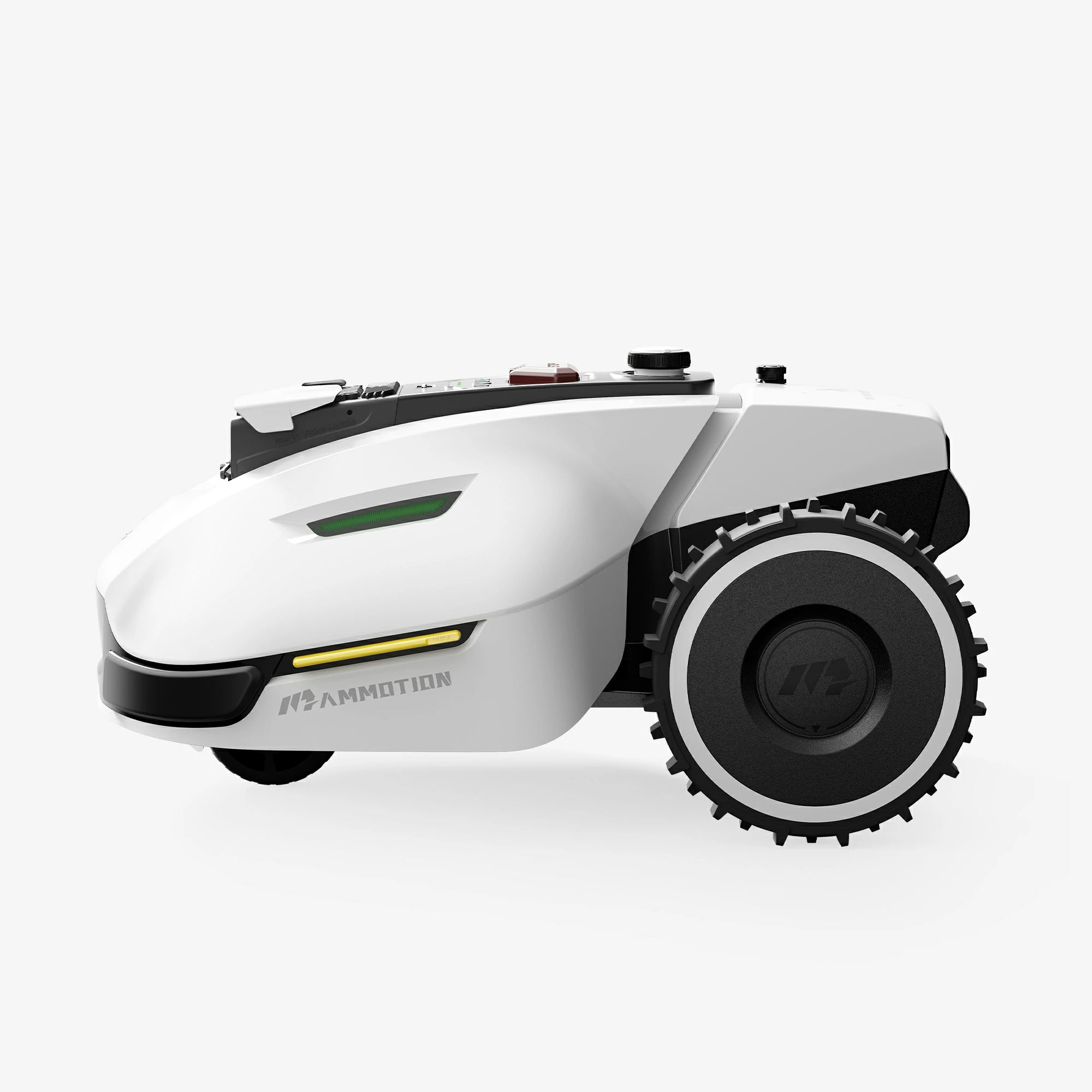 YUKA robot lawn mower front view2
